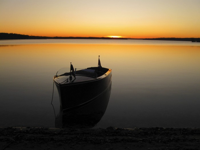 11-10-09 old boat sunset.jpg (414 KB)